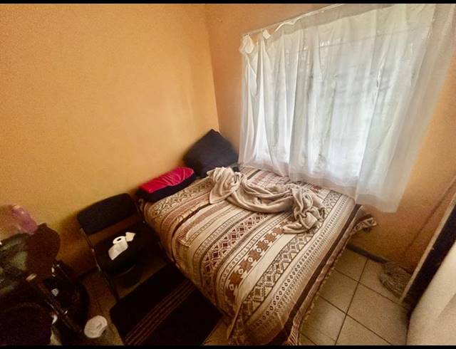 5 BEDROOM HOUSE FOR SALE IN VANDERBIJLPARK CW 3